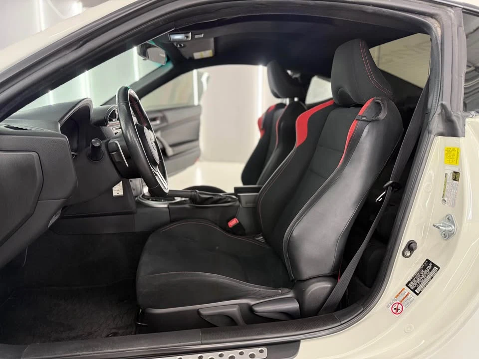 2015 Scion FR-S - Image 11 of 16