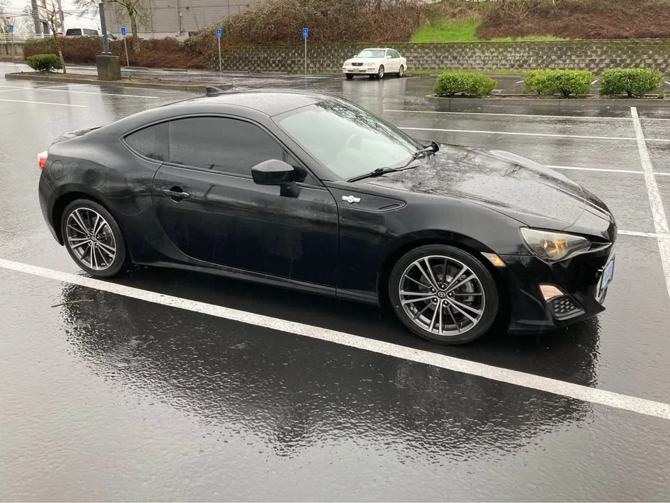 2015 Scion FR-S - Image 6 of 20