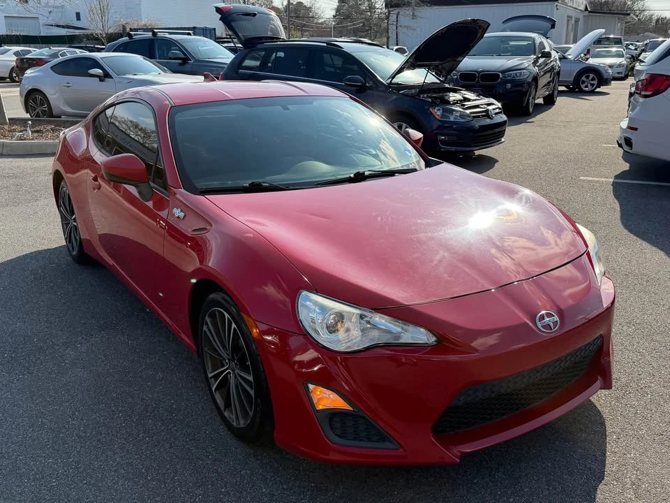 2015 Scion FR-S - Image 2 of 18