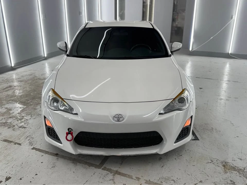 2015 Scion FR-S - Image 2 of 16