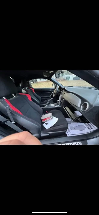 2015 Scion FR-S - Image 10 of 15
