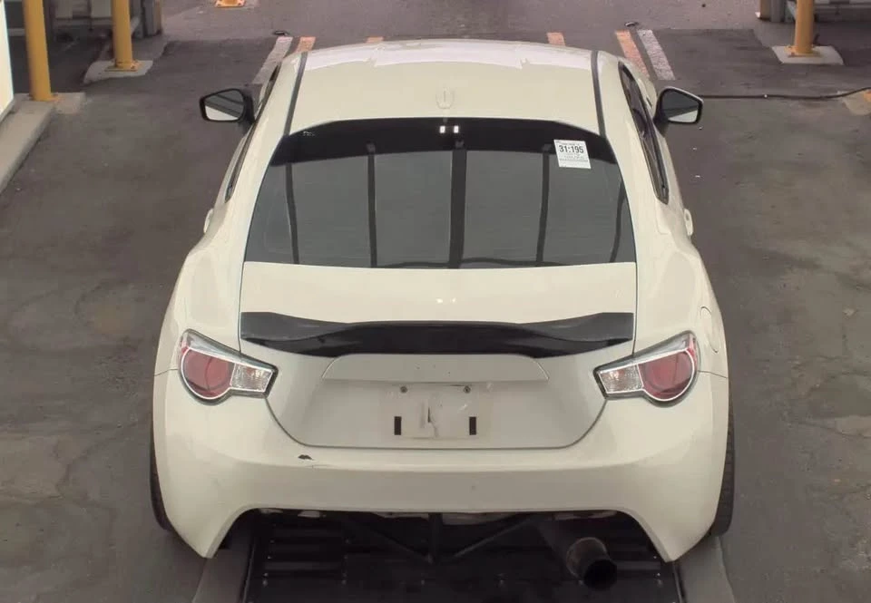 2015 Scion FR-S - Image 4 of 11