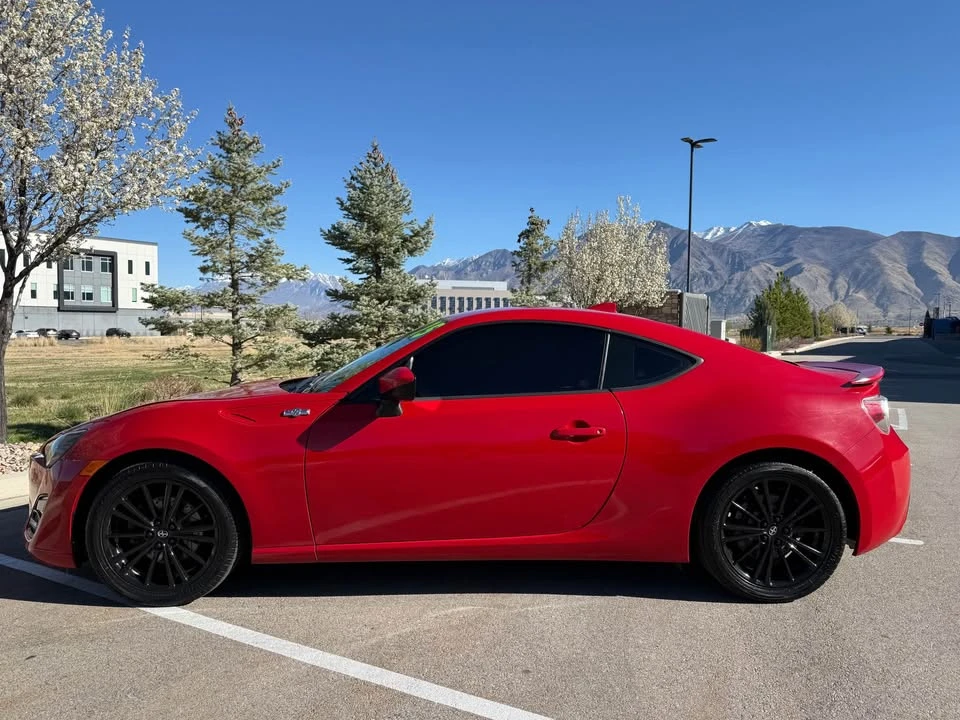 2015 Scion FR-S - Image 6 of 20
