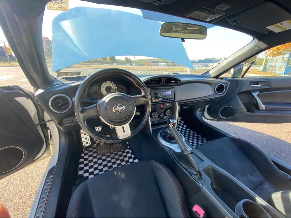 2015 Scion FR-S - Image 10 of 14