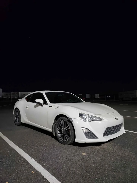 2015 Scion FR-S - Image 2 of 2