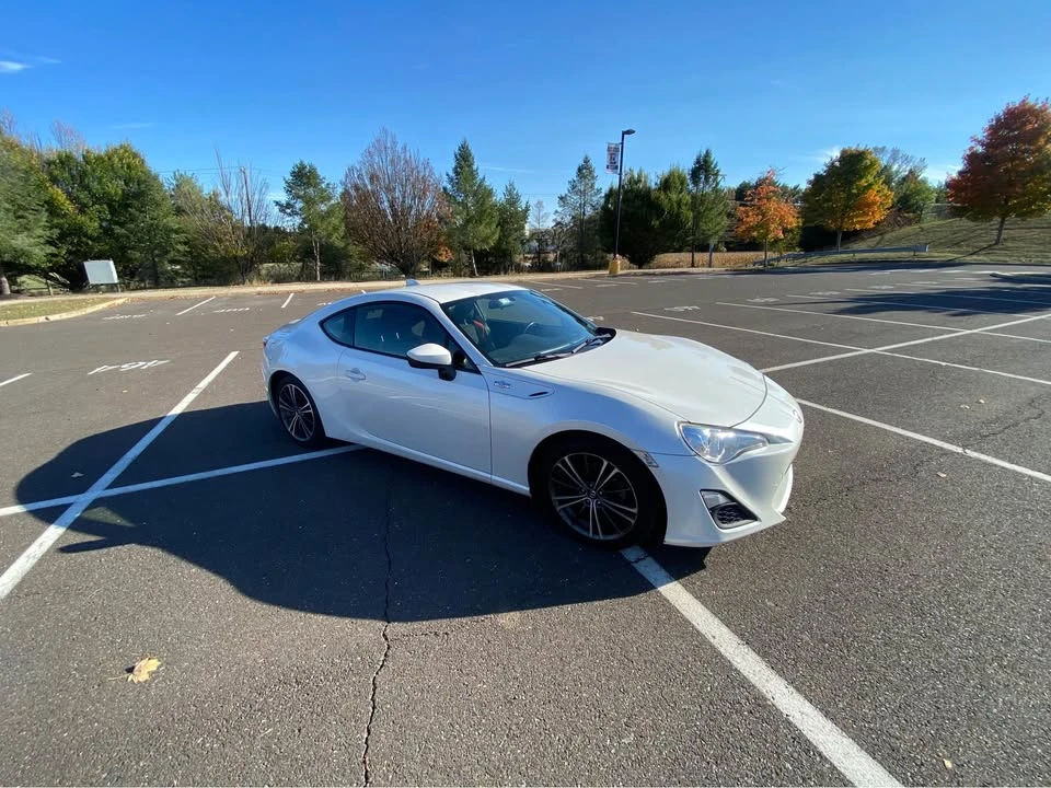 2015 Scion FR-S - Image 3 of 14