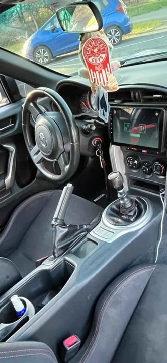 2015 Scion FR-S - Image 5 of 13