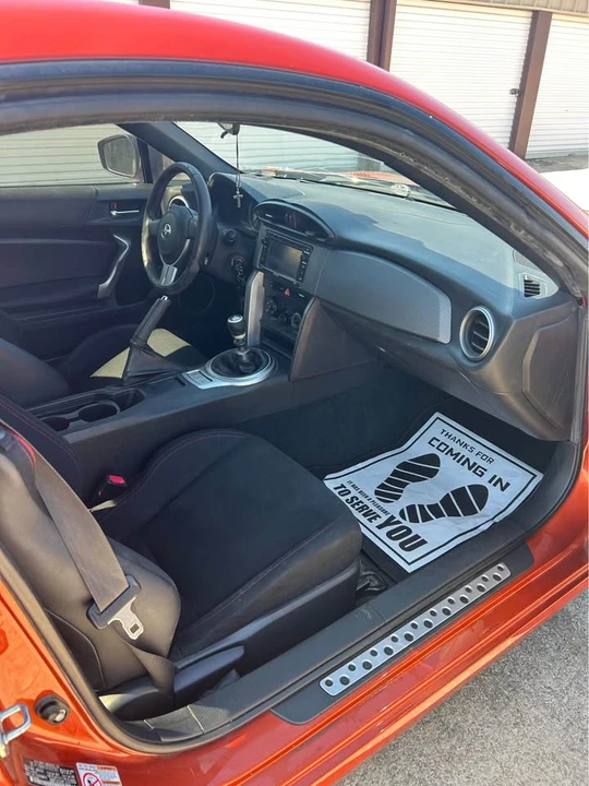 2015 Scion FR-S - Image 6 of 6