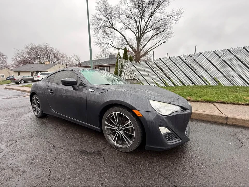 2015 Scion FR-S - Image 4 of 9