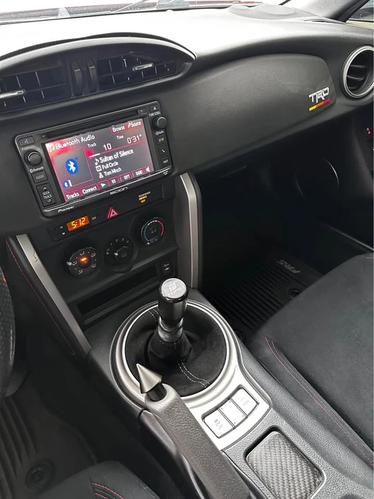 2015 Scion FR-S - Image 10 of 15