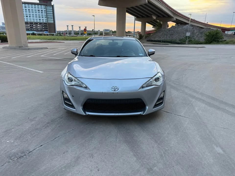 2015 Scion FR-S - Image 8 of 11
