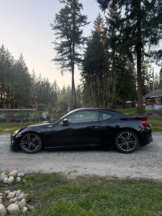 2015 Scion FR-S - Image 4 of 12