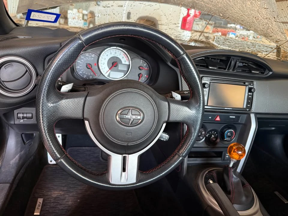 2015 Scion FR-S - Image 10 of 11