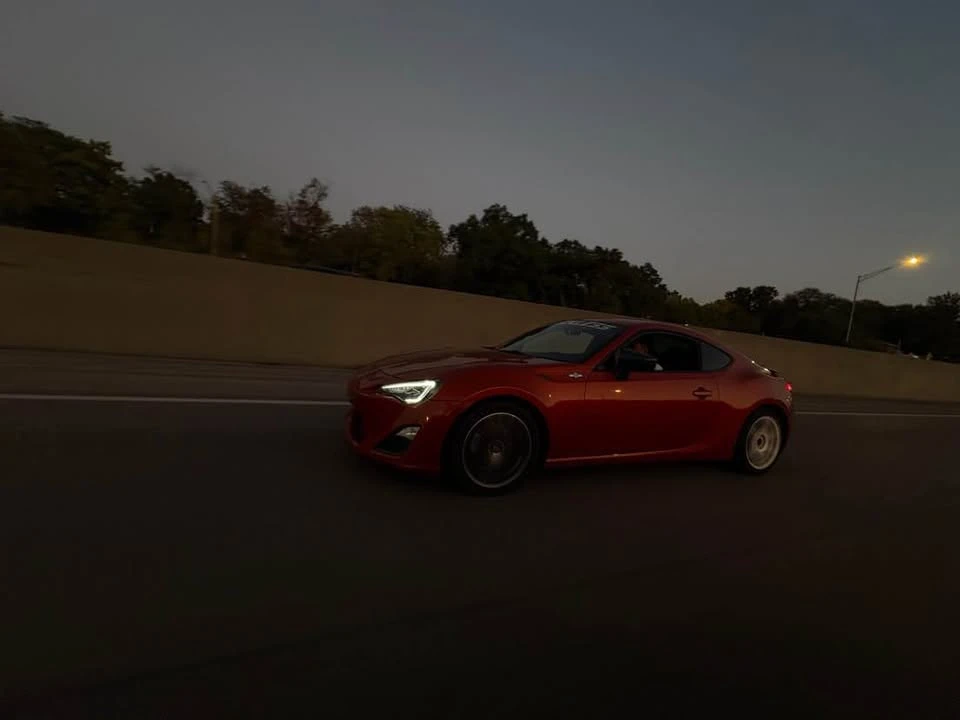 2015 Scion FR-S - Image 3 of 4
