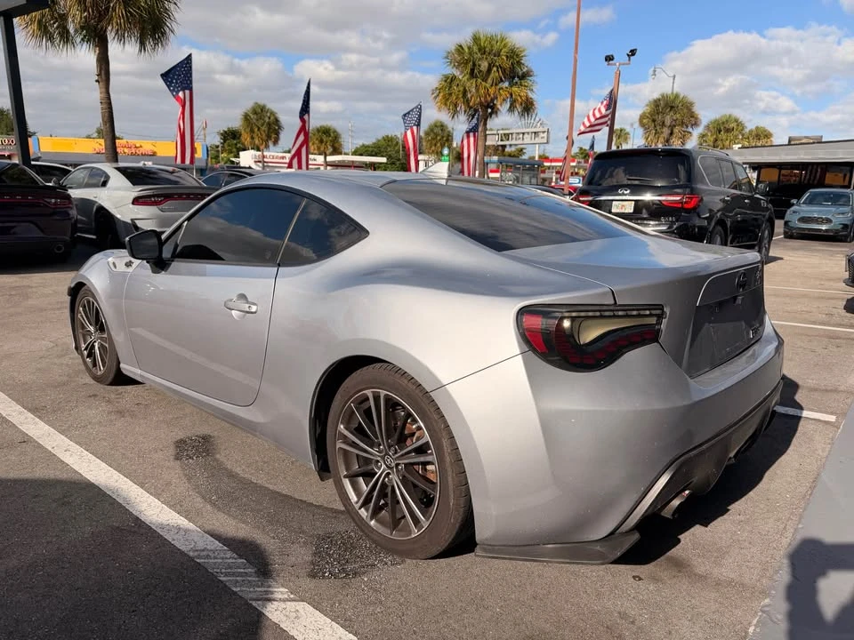 2015 Scion FR-S - Image 7 of 12
