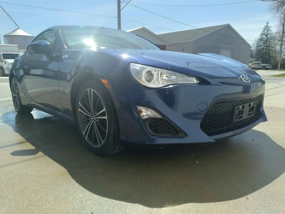 2015 Scion FR-S - Image 2 of 17