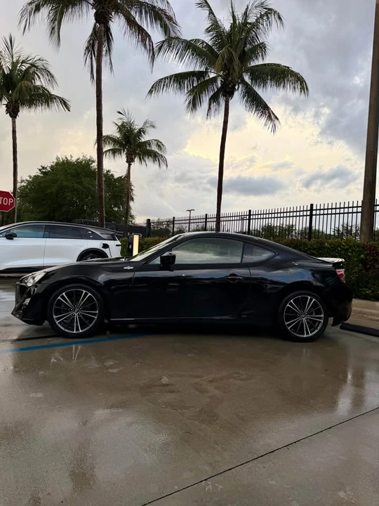 2015 Scion FR-S - Image 2 of 20