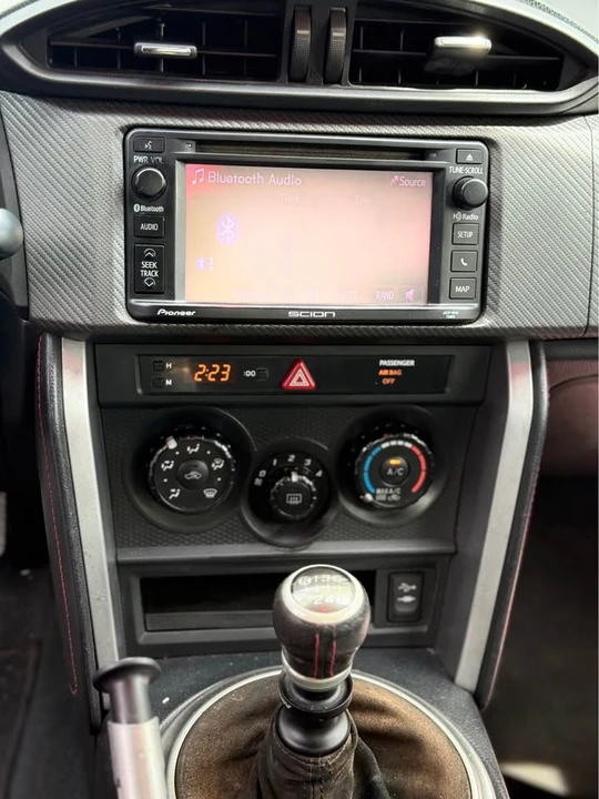 2015 Scion FR-S - Image 5 of 11