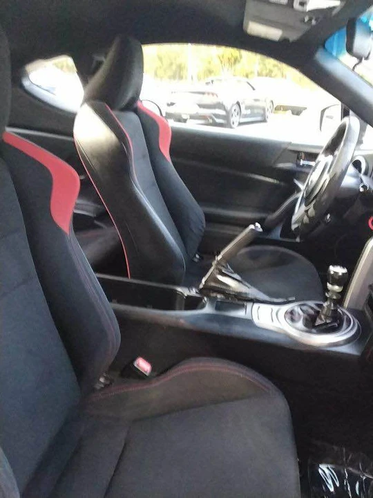 2015 Scion FR-S - Image 7 of 13