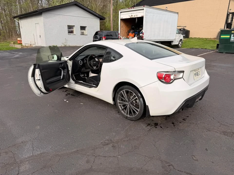 2015 Scion FR-S - Image 3 of 5