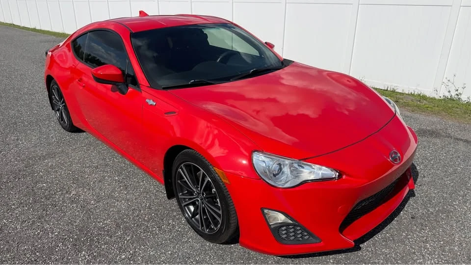2015 Scion FR-S - Image 3 of 15