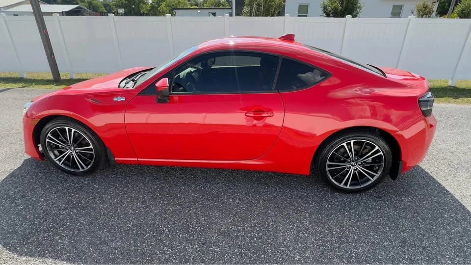 2015 Scion FR-S - Image 8 of 15