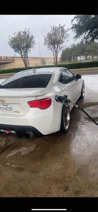 2015 Scion FR-S - Image 3 of 3