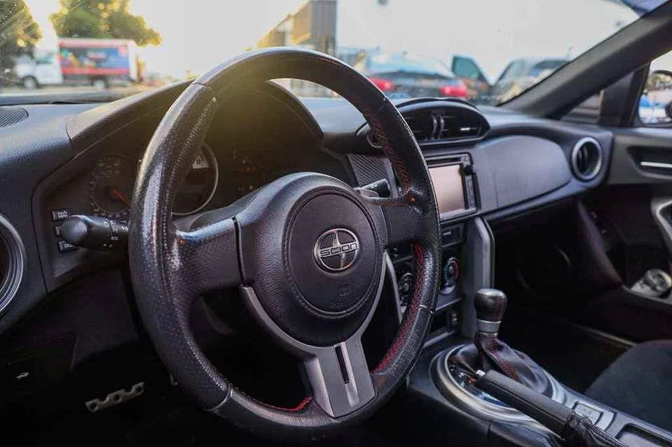 2015 Scion FR-S - Image 19 of 19