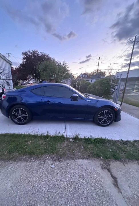 2015 Scion FR-S - Image 5 of 11