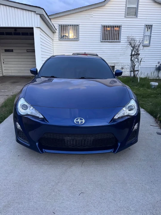 2015 Scion FR-S - Image 8 of 11