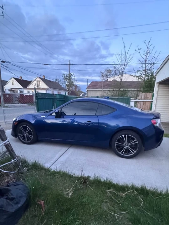 2015 Scion FR-S - Image 4 of 11