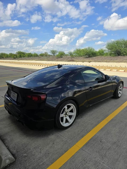 2015 Scion FR-S - Image 6 of 8