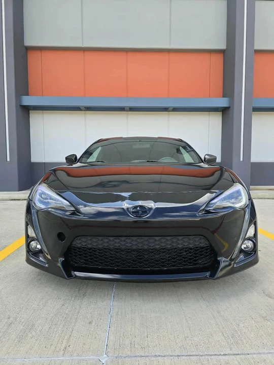 2015 Scion FR-S - Image 2 of 8