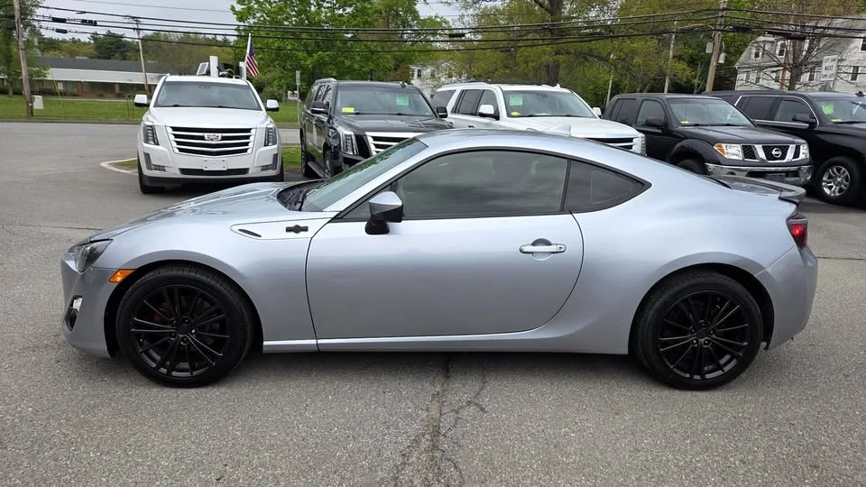 2015 Scion FR-S - Image 5 of 21