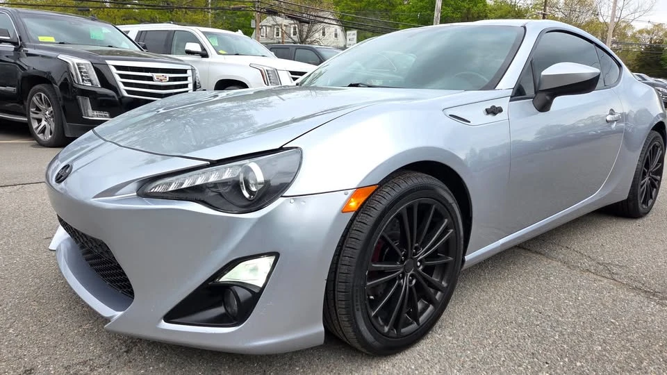 2015 Scion FR-S - Image 4 of 21