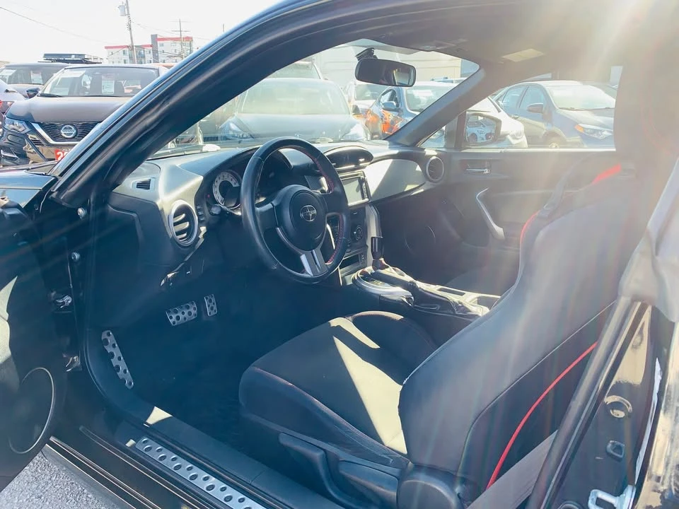 2015 Scion FR-S - Image 9 of 19