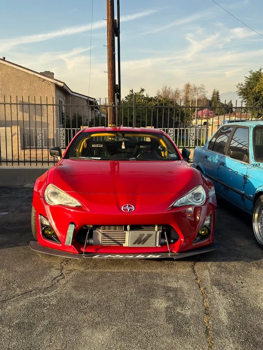 2015 Scion FR-S - Image 3 of 13