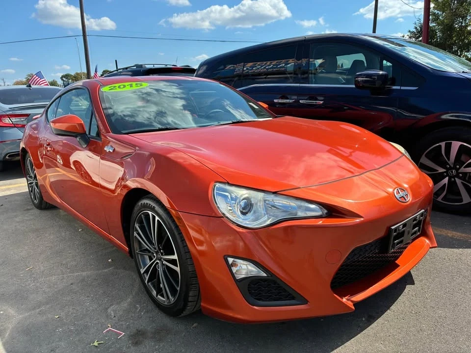 2015 Scion FR-S - Image 3 of 9