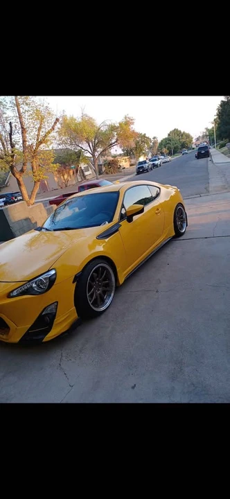 2015 Scion FR-S - Image 4 of 10