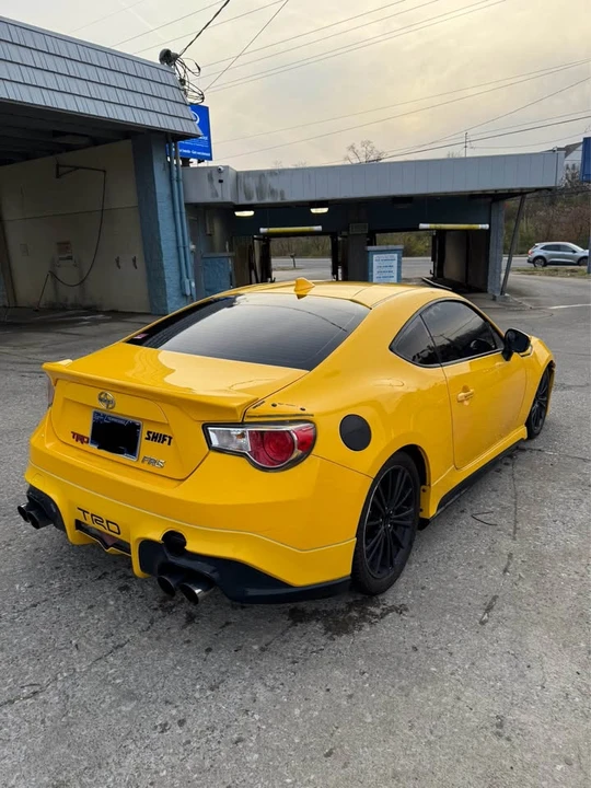 2015 Scion FR-S - Image 6 of 19