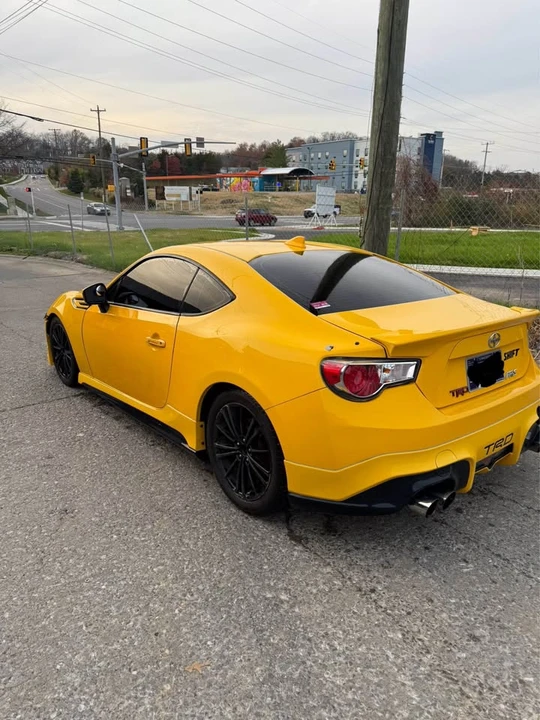 2015 Scion FR-S - Image 4 of 19