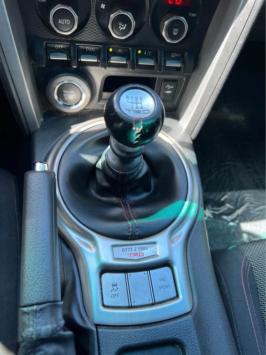 2015 Scion FR-S - Image 4 of 4