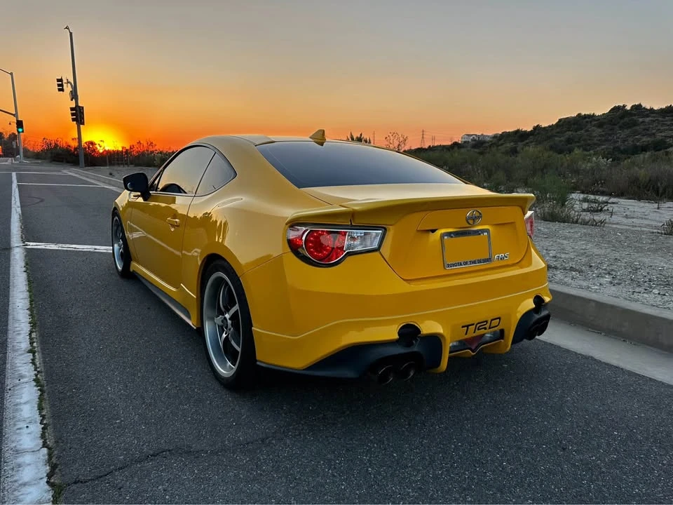 2015 Scion FR-S - Image 6 of 16