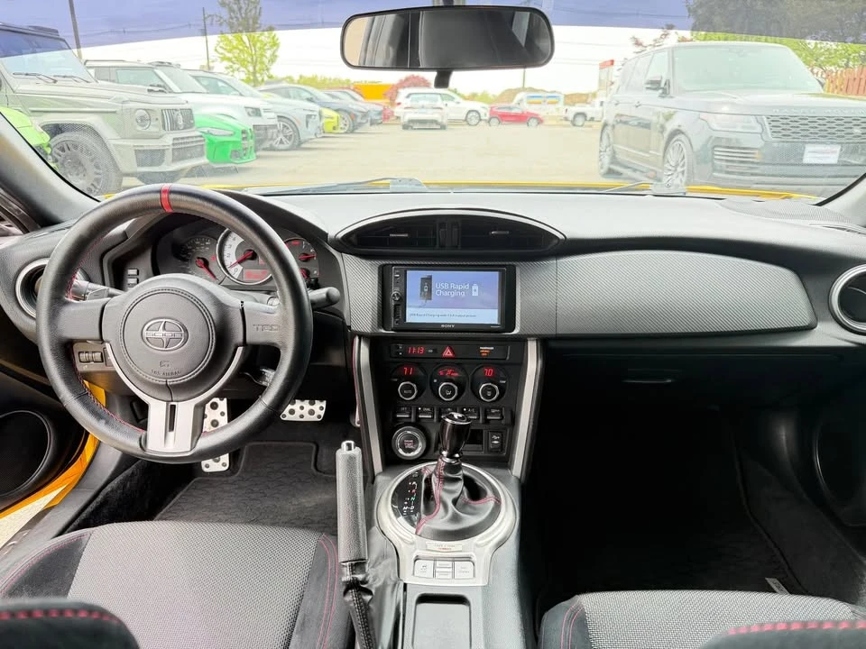 2015 Scion FR-S - Image 4 of 9