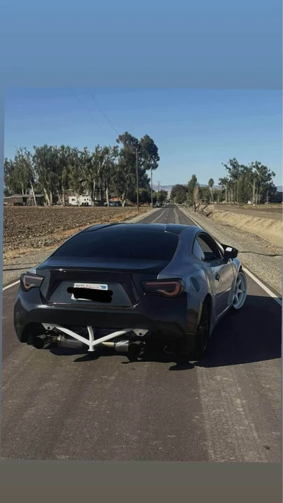 2015 Scion FR-S - Image 5 of 11