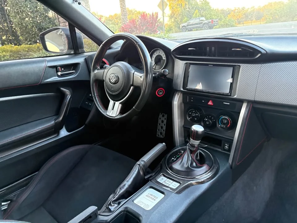 2015 Scion FR-S - Image 4 of 14