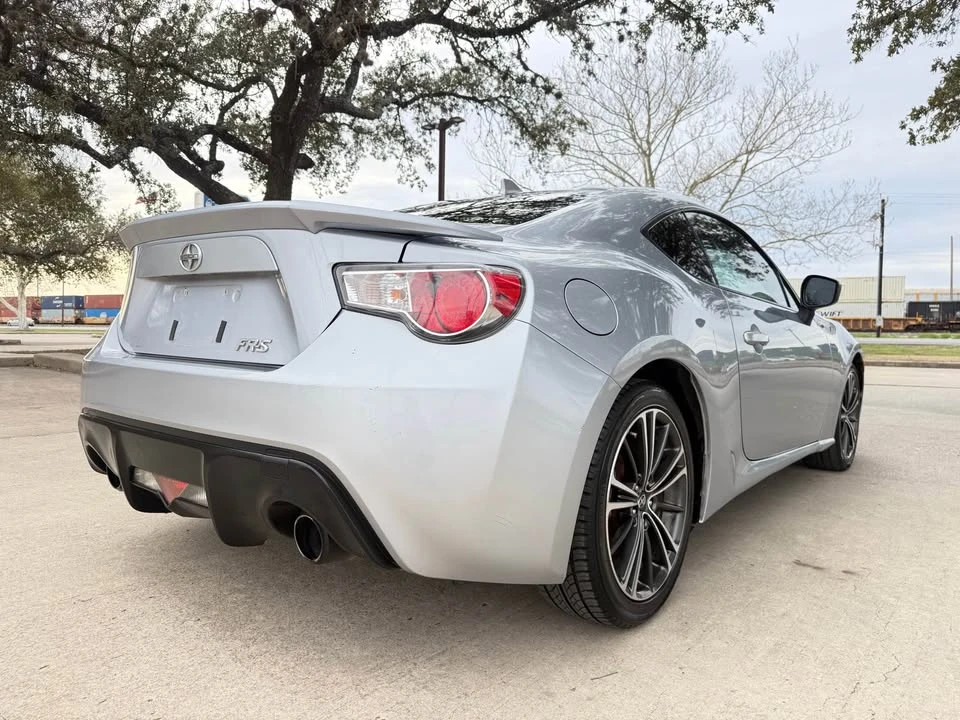 2015 Scion FR-S - Image 3 of 13