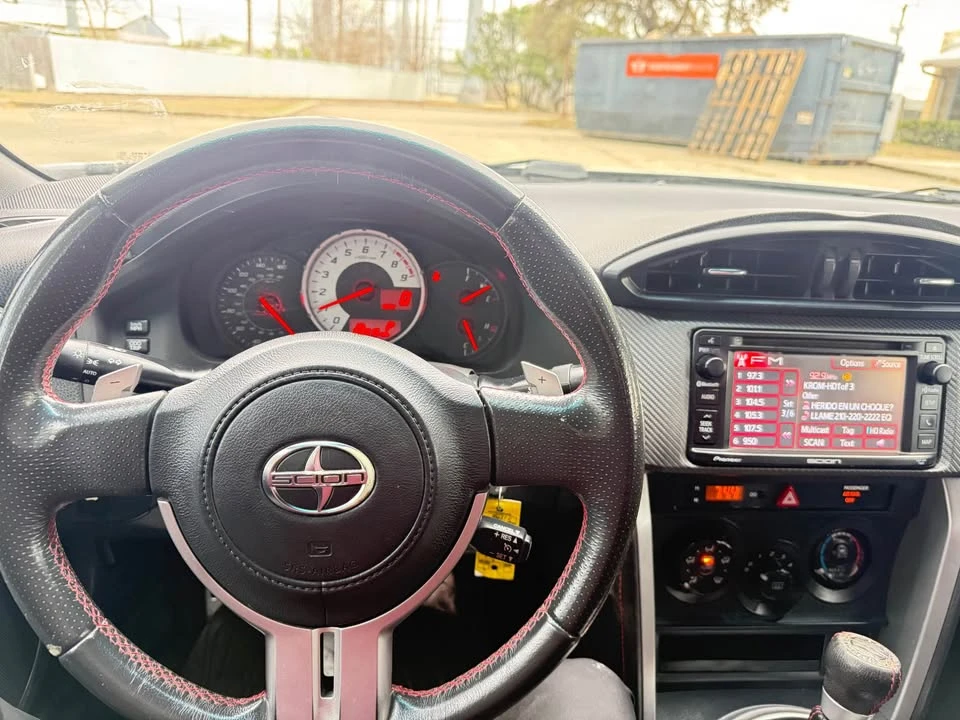 2015 Scion FR-S - Image 12 of 13