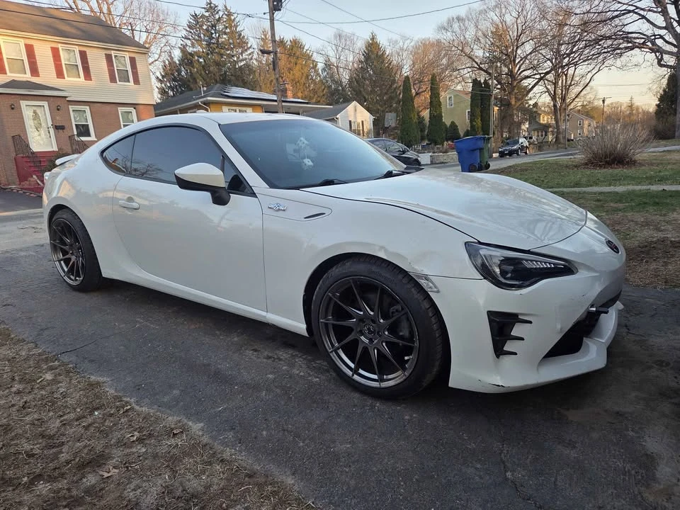 2015 Scion FR-S - Image 2 of 9