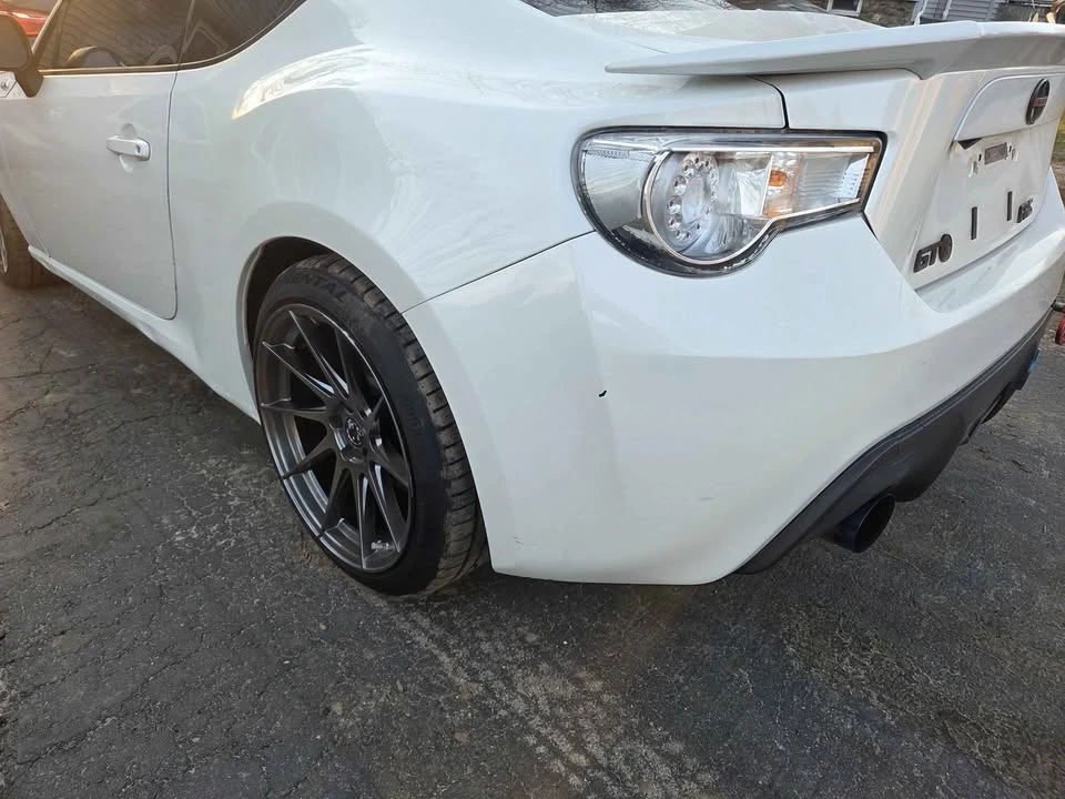 2015 Scion FR-S - Image 4 of 9